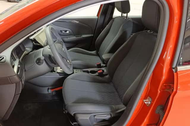 Opel Corsa (2023) thumbnail 3