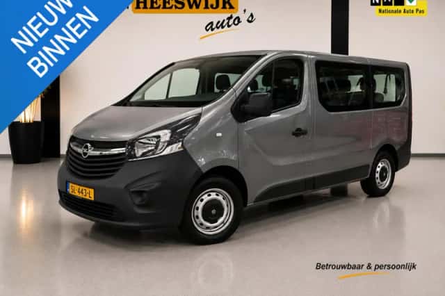 Opel Vivaro (2018) thumbnail 2