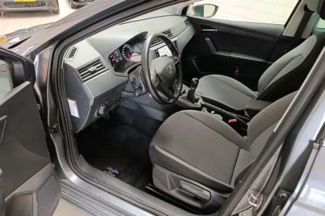 SEAT Ibiza (2018) thumbnail 3