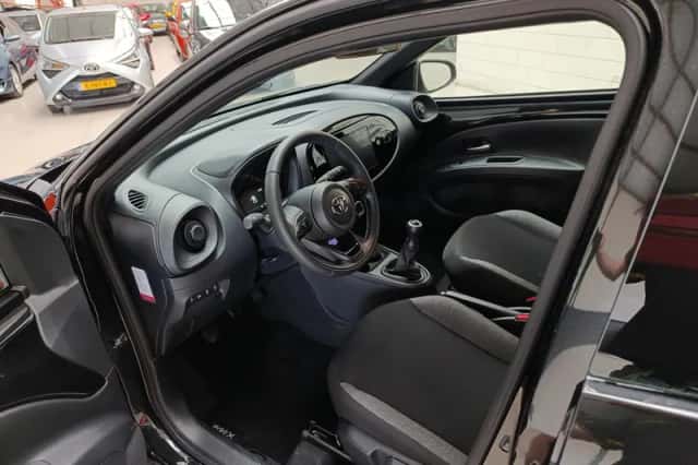 Toyota Aygo (2025) thumbnail 3
