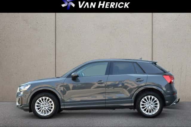 Audi Q2 (2018) thumbnail 2