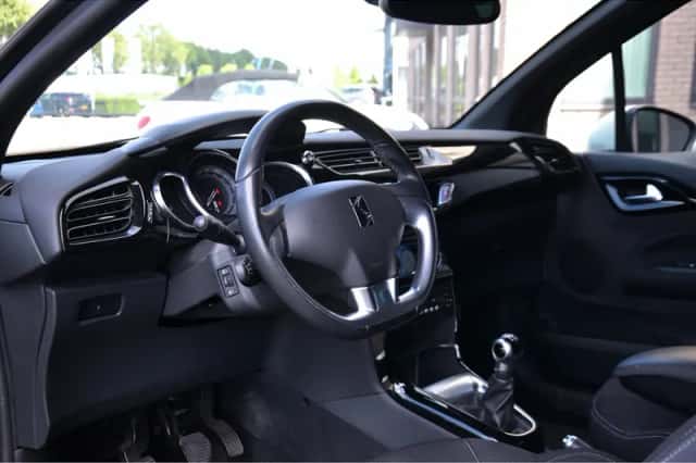 Citroën DS3 (2014) thumbnail 6