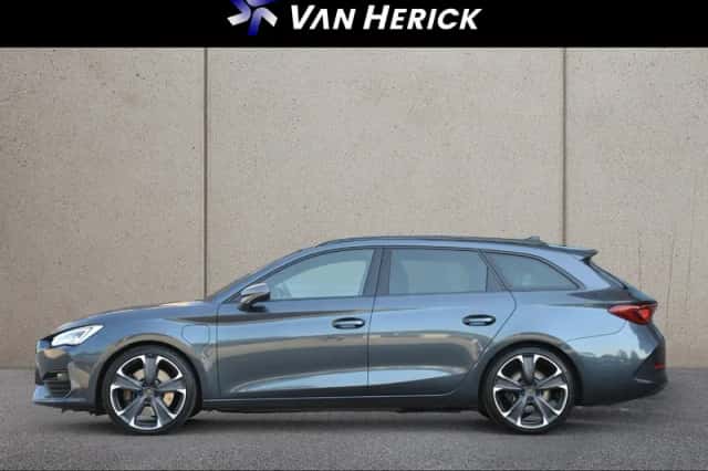 CUPRA Leon Sportstourer (2021) thumbnail 2
