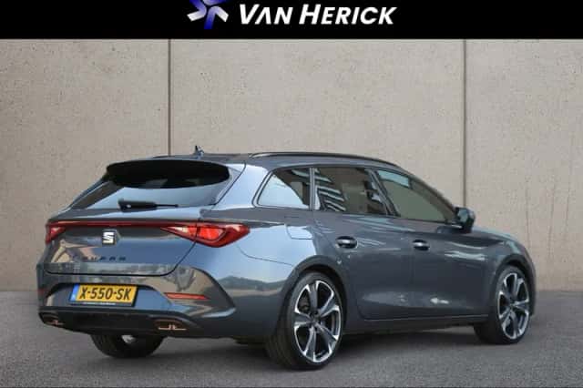 CUPRA Leon Sportstourer (2021) thumbnail 4