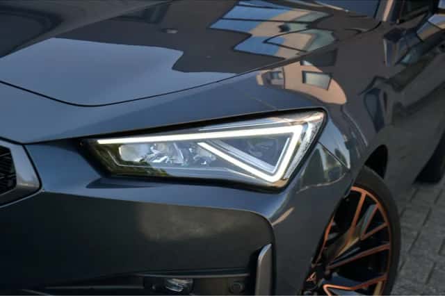 CUPRA Leon Sportstourer (2023) thumbnail 6