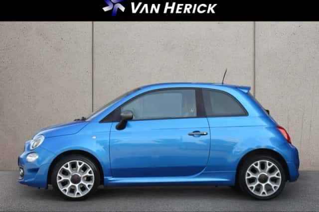 Fiat 500 (2017) thumbnail 2