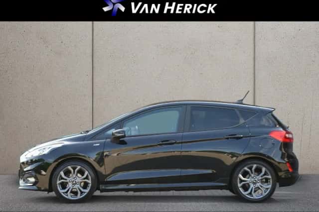 Ford Fiesta (2018) thumbnail 2