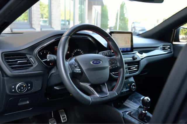 Ford Focus (2020) thumbnail 5