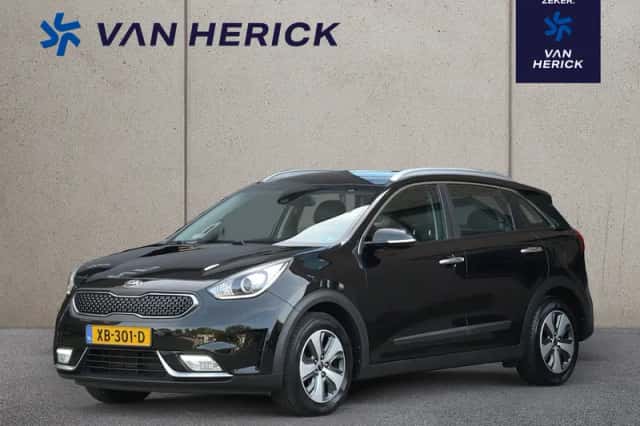 Kia Niro (2018) thumbnail 1