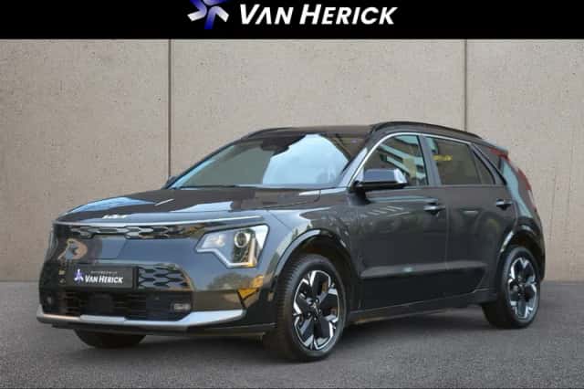 Kia Niro EV (2023) thumbnail 1