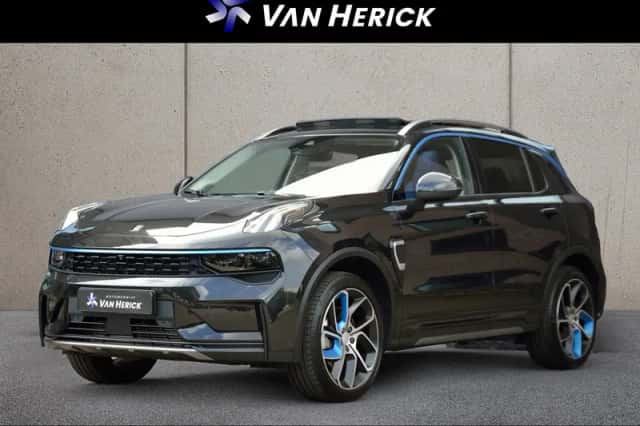 Lynk & Co 01 (2022) thumbnail 1