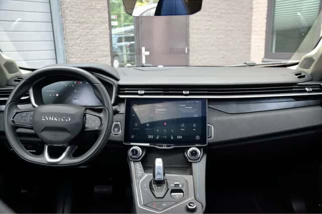 Lynk & Co 01 (2022) thumbnail 6