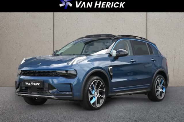 Lynk & Co 01 (2023) thumbnail 1