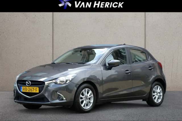 Mazda 2 (2017) thumbnail 1