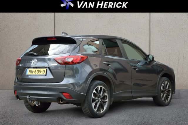 Mazda CX-5 (2017) thumbnail 4