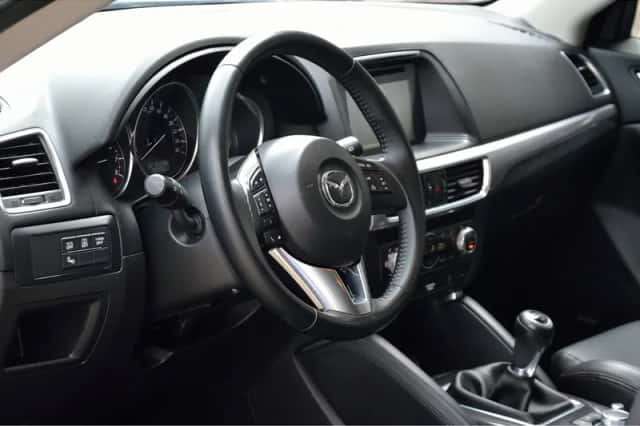 Mazda CX-5 (2017) thumbnail 5