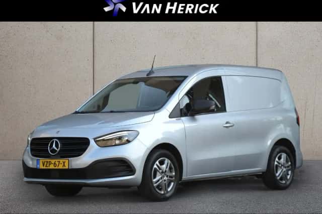 Mercedes-Benz Citan (2022) thumbnail 1