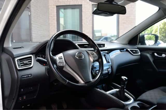 Nissan Qashqai (2014) thumbnail 4