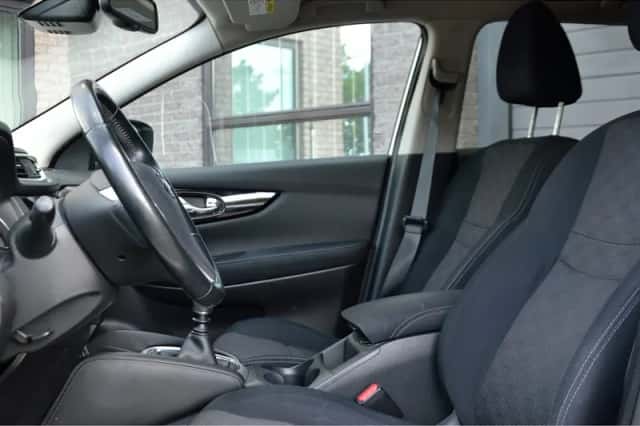 Nissan Qashqai (2014) thumbnail 5