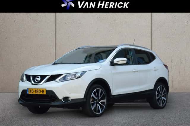 Nissan Qashqai (2016) thumbnail 1