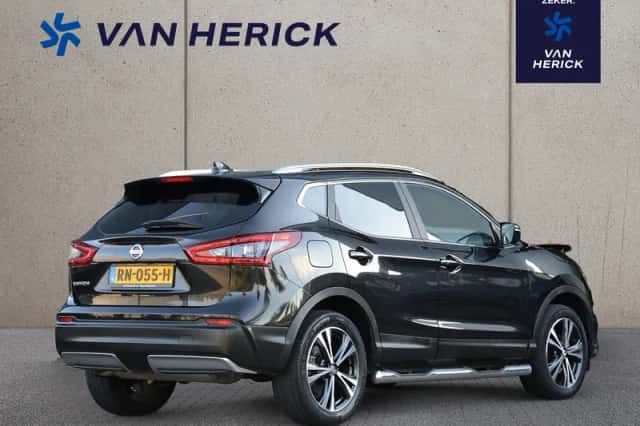 Nissan Qashqai (2018) thumbnail 4