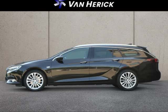 Opel Insignia (2017) thumbnail 2