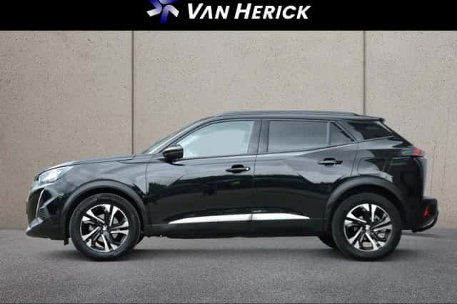 Peugeot 2008 (2020) thumbnail 2