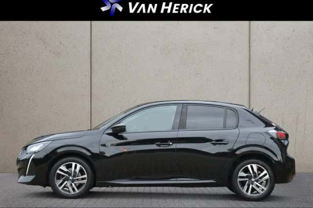 Peugeot 208 (2022) thumbnail 2
