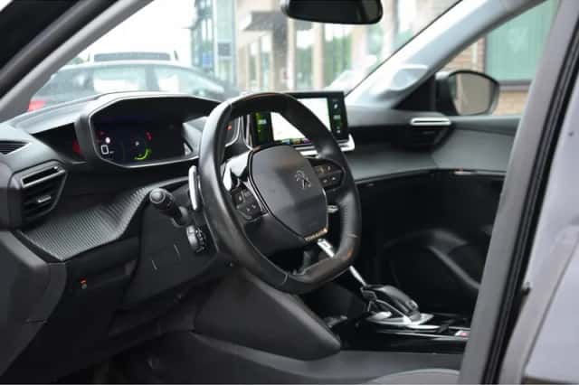 Peugeot 208 (2022) thumbnail 6