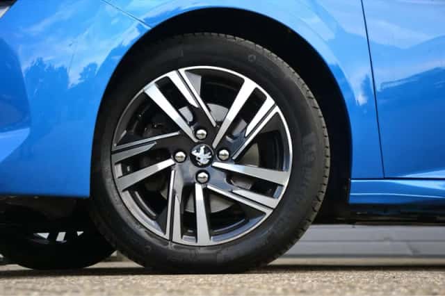 Peugeot 208 (2021) thumbnail 5