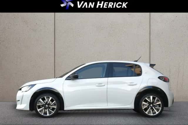 Peugeot 208 (2021) thumbnail 2