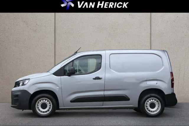 Peugeot Partner (2021) thumbnail 2