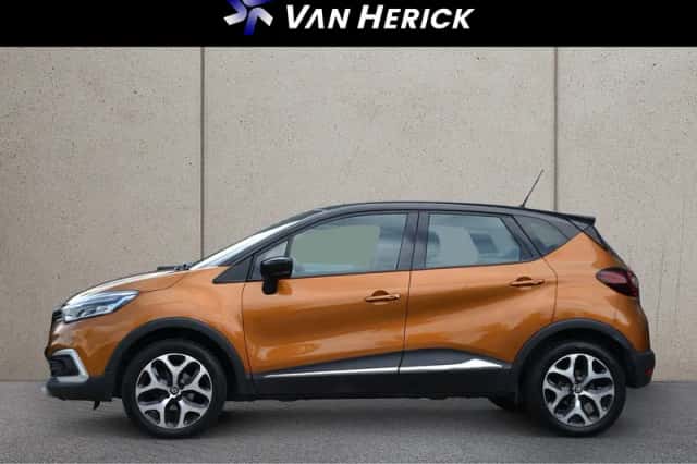 Renault Captur (2017) thumbnail 2