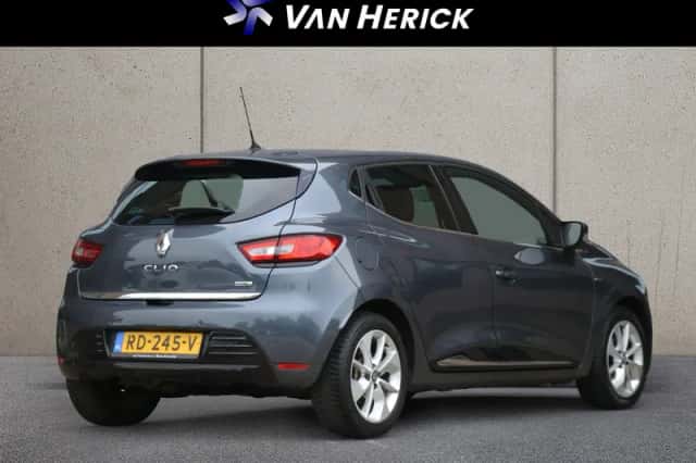 Renault Clio (2017) thumbnail 4