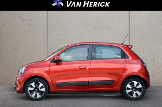 Renault Twingo (2018) thumbnail 2