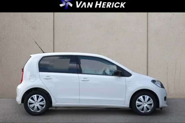 Škoda Citigo (2012) thumbnail 3