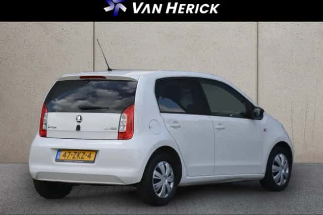 Škoda Citigo (2012) thumbnail 4