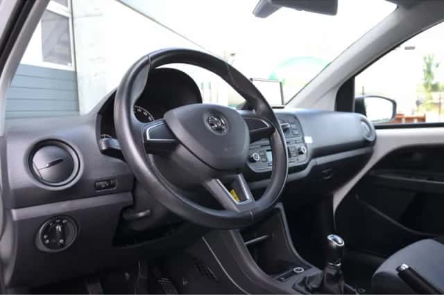 Škoda Citigo (2012) thumbnail 6