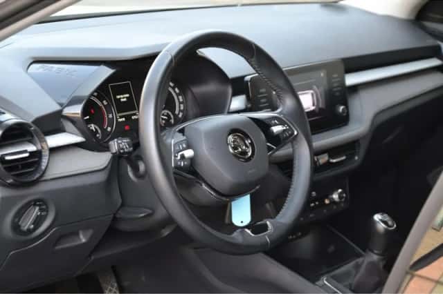 Škoda Fabia (2023) thumbnail 5
