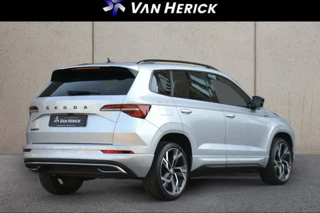 Škoda Karoq (2023) thumbnail 4
