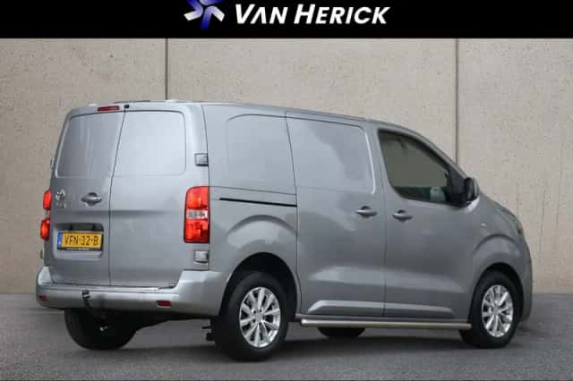Toyota Proace (2020) thumbnail 4