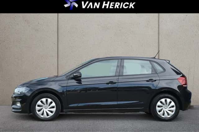 Volkswagen Polo (2018) thumbnail 2