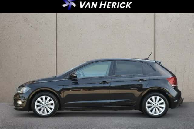 Volkswagen Polo (2018) thumbnail 2