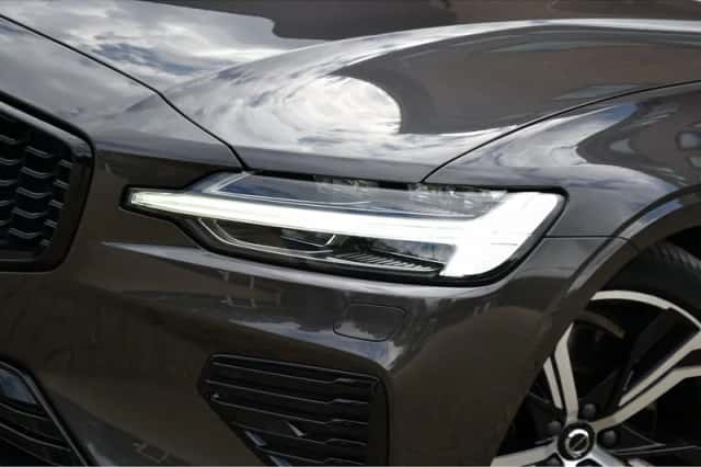 Volvo V60 (2023) thumbnail 6