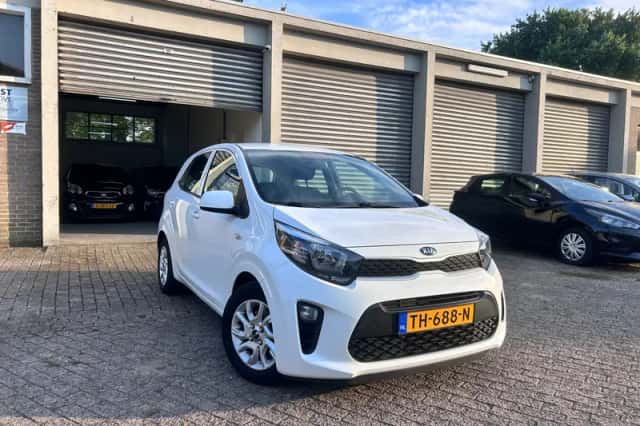 Kia Picanto (2018) thumbnail 5
