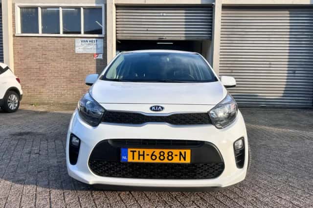 Kia Picanto (2018) thumbnail 6
