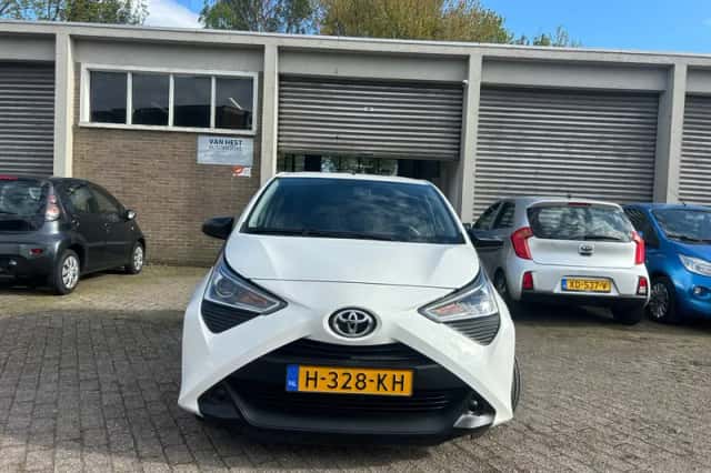 Toyota Aygo (2020) thumbnail 6