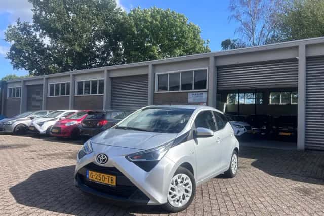 Toyota Aygo (2019) thumbnail 1