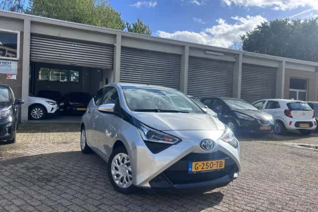 Toyota Aygo (2019) thumbnail 5