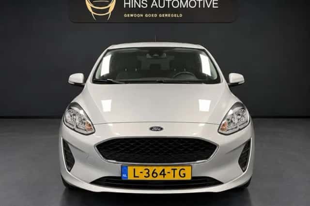 Ford Fiesta (2021) thumbnail 2